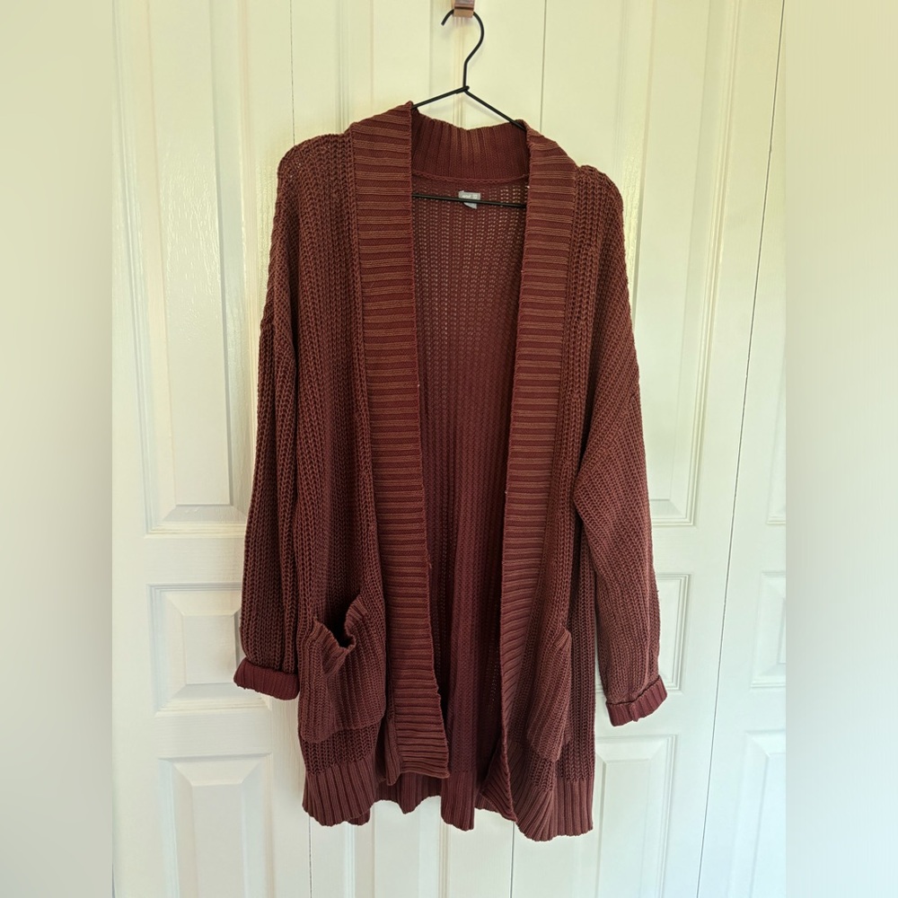 Aerie Textured Knit Cardigan in Deep Red